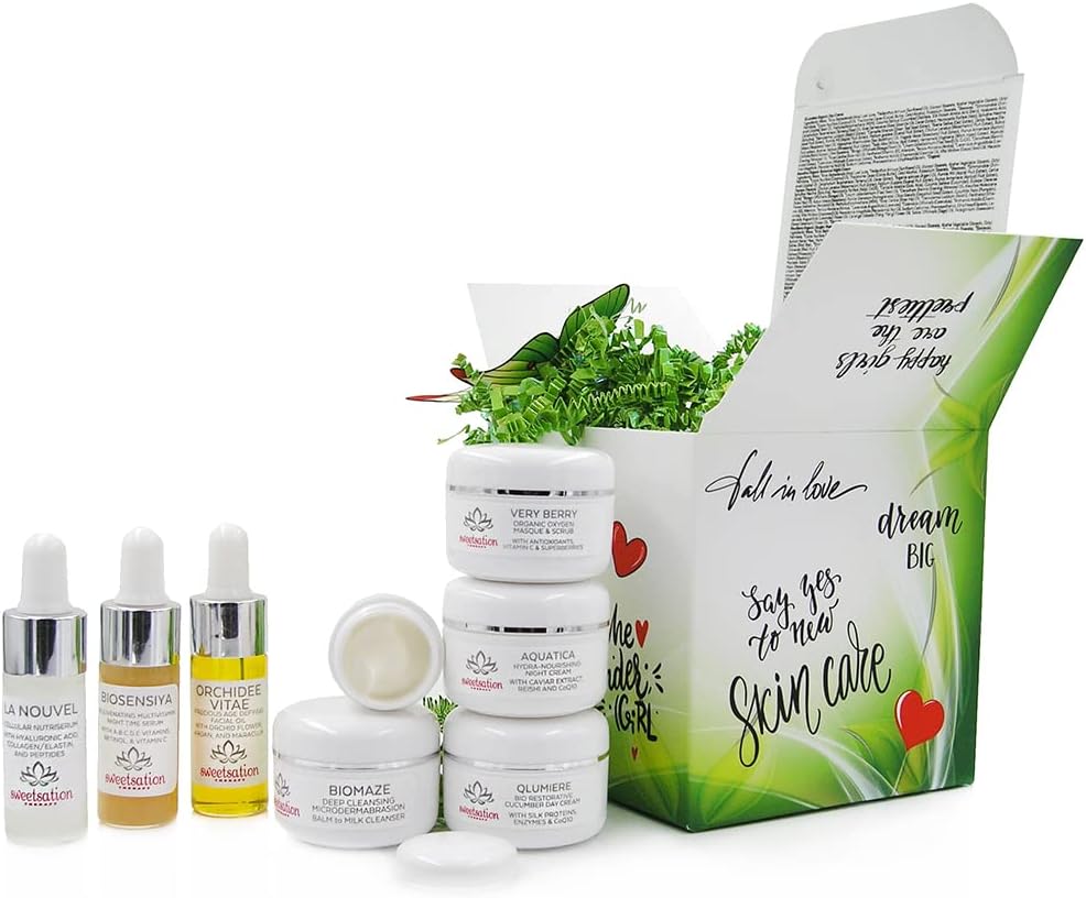 Box of Luxury Beauty Secrets.