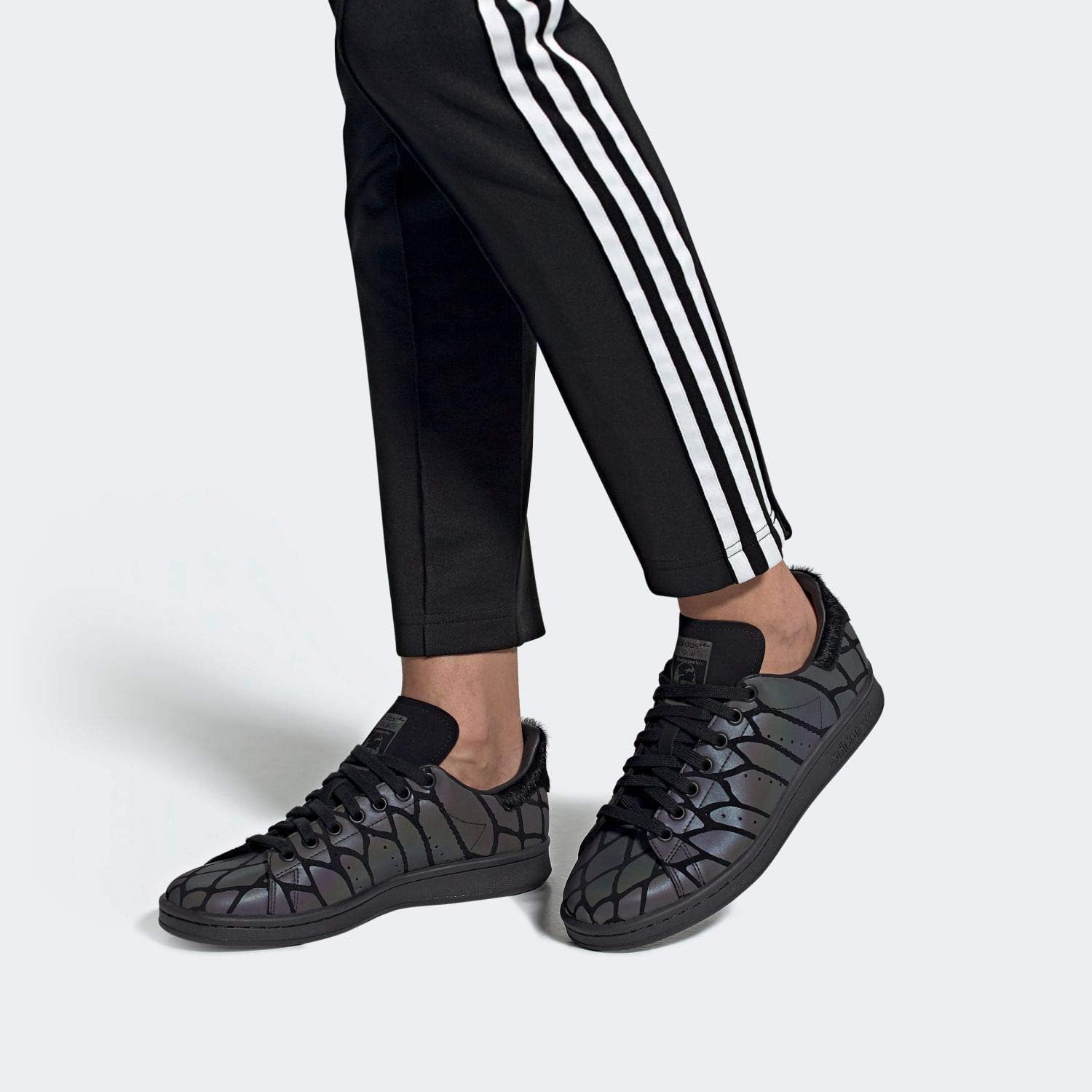 アディダス公式通販】スタンスミス W / STAN SMITH W [KXP59]｜[FV4044]｜オリジナルス スニーカー｜adidas  オンラインショップ