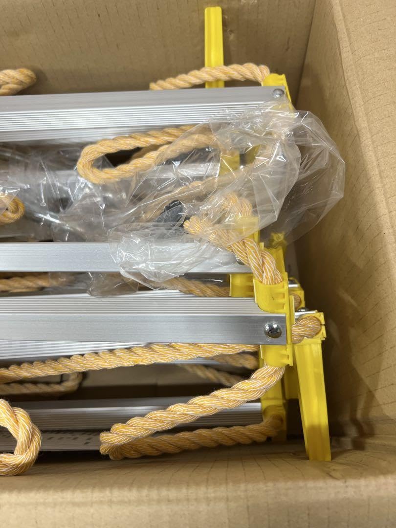 J1【未使用品】避難用縄ばしご 吊り下げはしご 避難 防災グッズ 八ツ矢工業 Amazon｜J1避難用縄ばしご 吊り下げはしご 避難 防災グッズ 八ツ矢工業