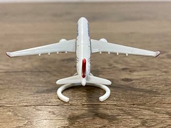 【大量】ミニチュア 飛行機 玩具・おもちゃ まとめ売り Amazon.co.jp: レア ミニチュア 飛行機 航空機 4機 セット