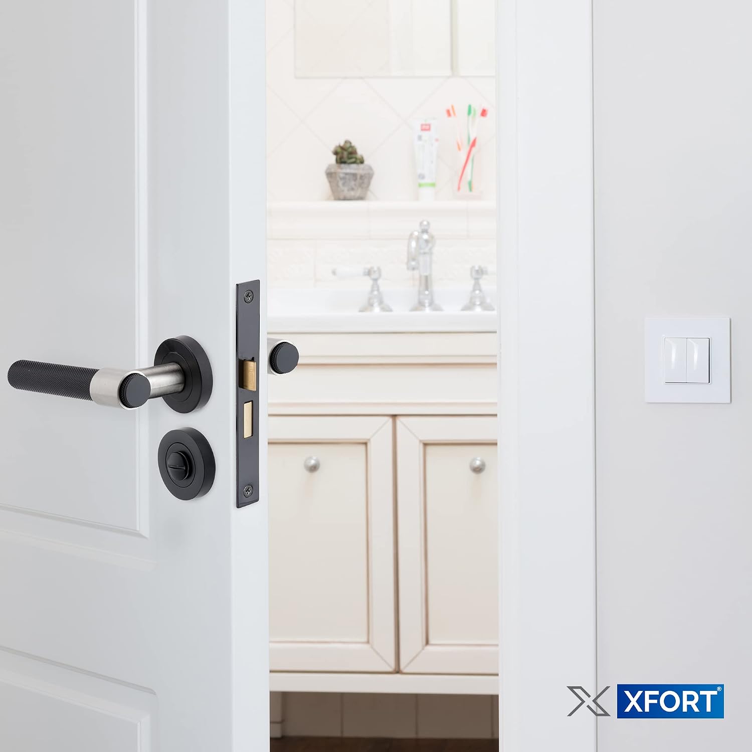 XFORT Onyx Collection, Lever On Rose Knurled Door Handles, Matt Black for Internal Wooden Doors - Image 5