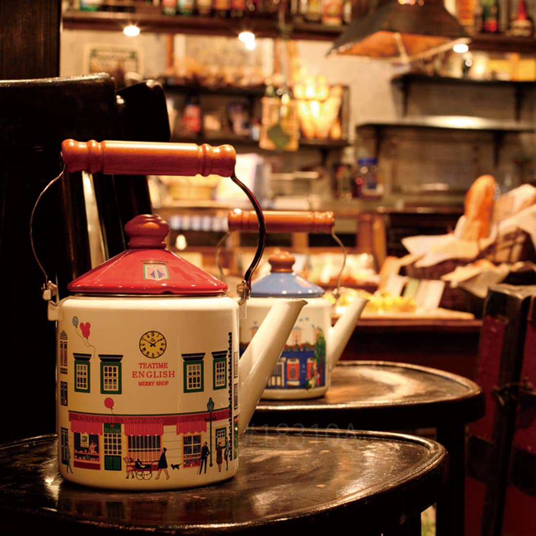 Amazon｜富士ホーロー お家のような可愛いデザイン IH200V対応 ケトル