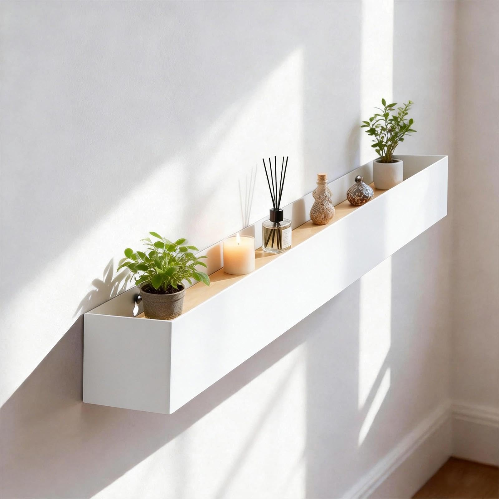 Colgador de Pared de 60 cm con Estante y 7 Ganchos Ocultos, Espaciosa Perchero de Pared Metal y Madera, Ganchos Percheros para Pasillo, Dormitorio, Sala de Estar, Blanco
