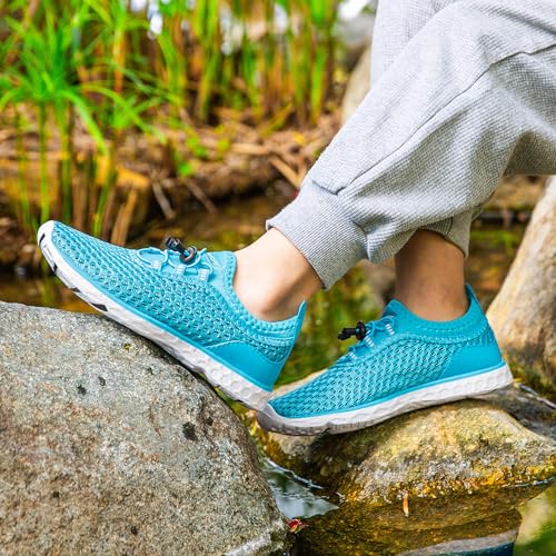 Image of DOUSSPRT Water Shoes for Kids Boys Girls Quick Dry Beach Sports Swim Pool Aqua Shoes for Toddler /Little Kid /Big Kid