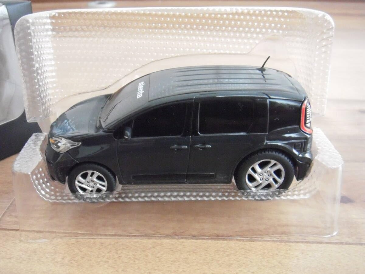 Amazon | ミニカー シエンタ ミニカー グレー TOYOYA SIENTA