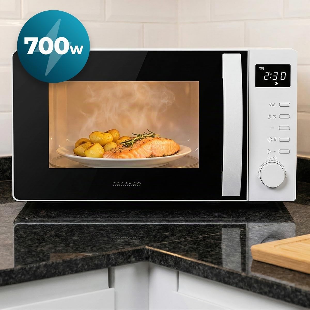 Cecotec Micro-ondes Digital Proclean 5005 White. 700W, 20L, Technologie 3DWave, 5 Niveaux de Puissance, Minuterie 30 Min, Décongélation, Écran avec Horloge, Repas Prêts en un Instant