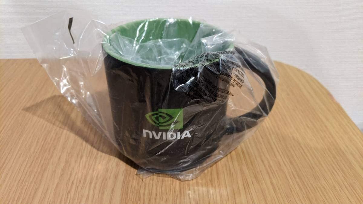 エヌビディア35個 エヌビディア35個 NVIDIA データセンター GPU 製品一覧 | 株式