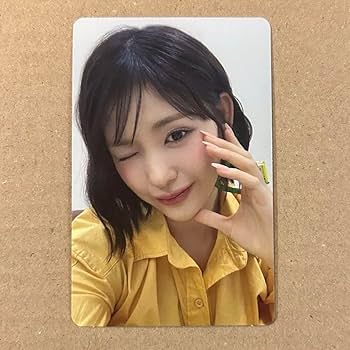 Amazon.co.jp: ME:I ミーアイ グッズ 石井蘭 トレカ 通常盤