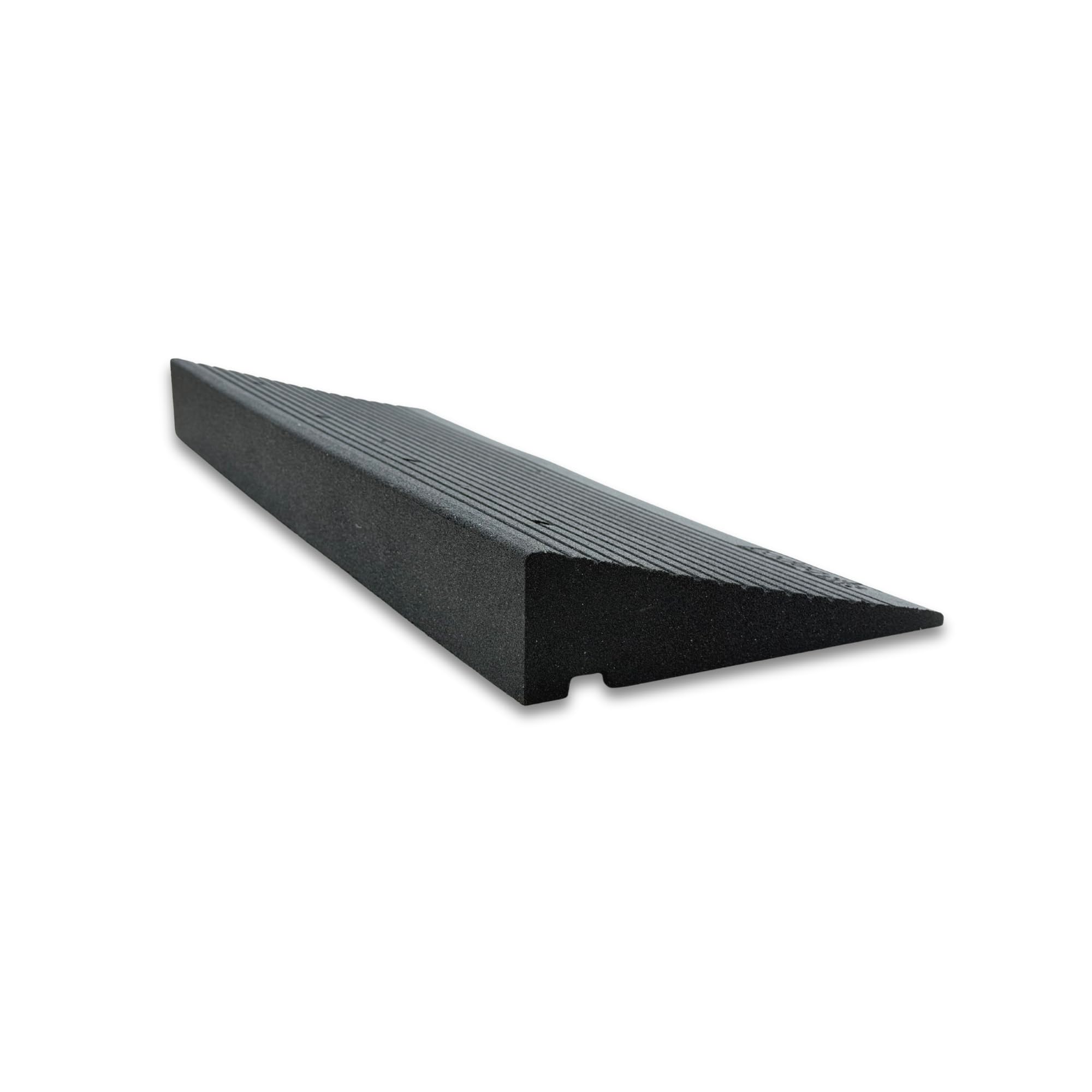 bepco Premium Schwellenrampe - Auffahrrampe aus recycltem Gummi, mit eingelagerten Unterlegscheiben für Terassen, Türschwellen, Bordsteinkanten, Treppen (ohne Befestigung, 100 x 35 x 10 cm)