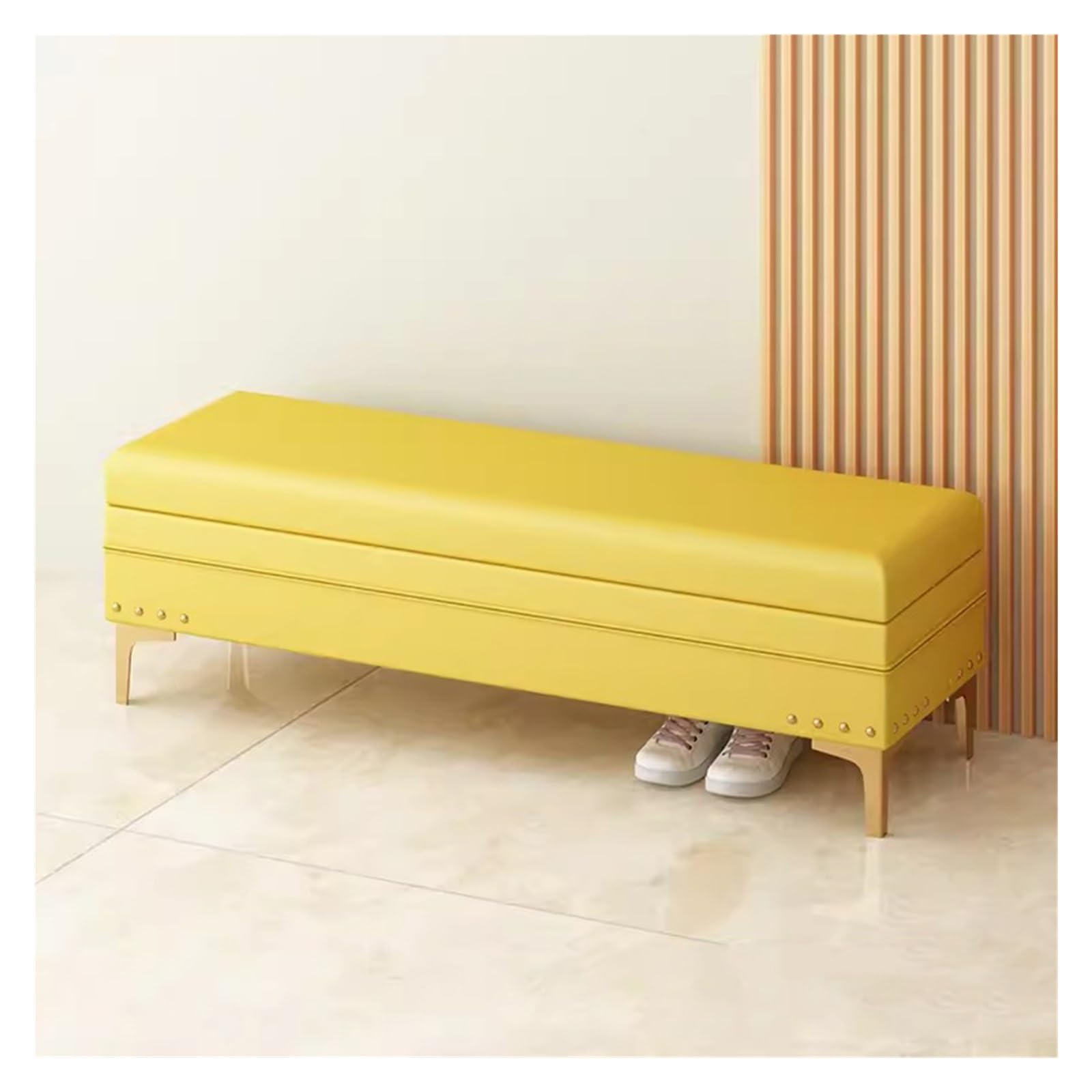 Banc ottoman de rangement en tissu jaune d'une finition soignée pour salon élégant