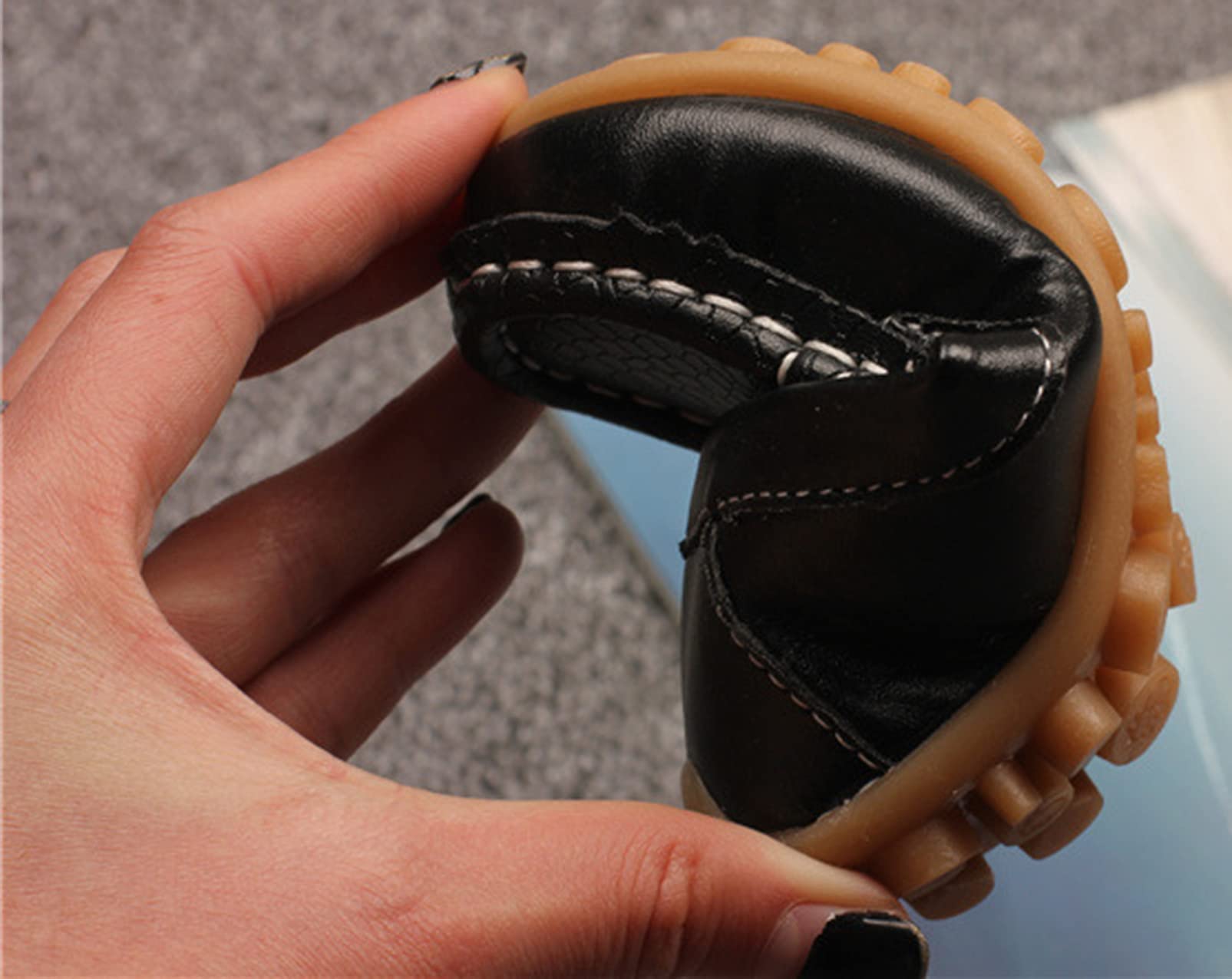 Skórzane mokasyny dla dzieci chłopcy dziewczęta moda loafers na co dzień łódź płaskie buty antypoślizgowe oksfordy wygodne buty do chodzenia, Czarny (Black), 24 EU