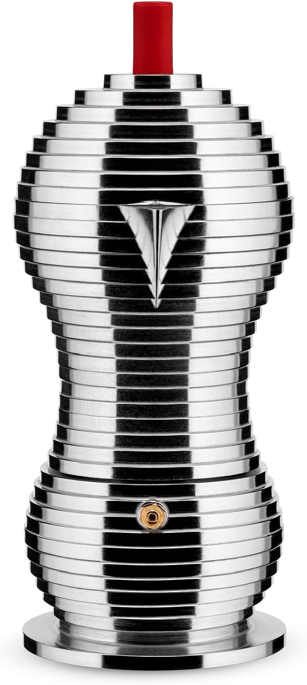 Compatible with gas, electric, and induction stovetops, this coffee maker offers versatility to suit any type of stove. Cleaning is a breeze with its easy-to-disassemble design, and the materials used are resistant to wear and tear, ensuring its longevity.