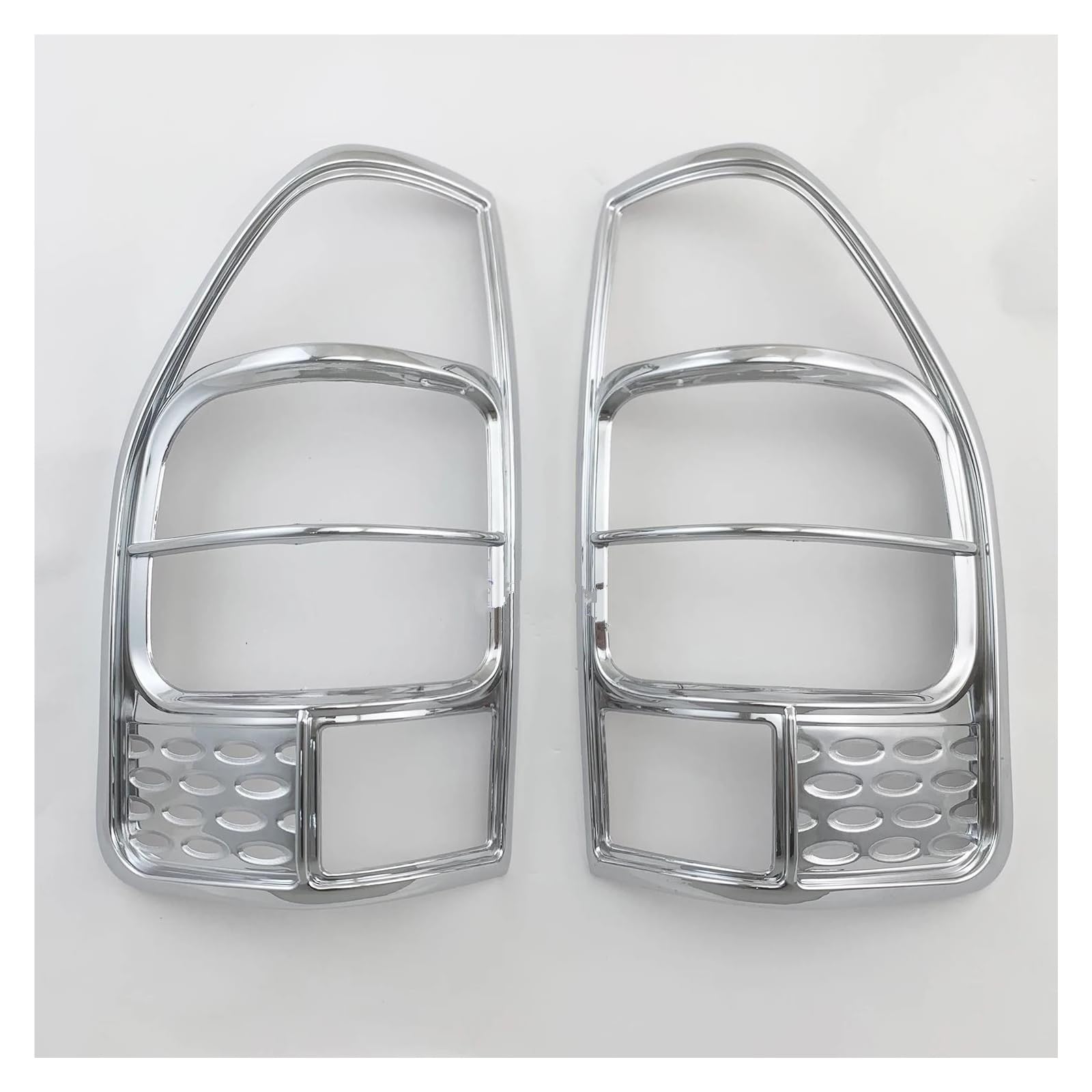 Cubierta de luz trasera ABS cromada para Isuzu D-Max 2003-2006 de tipo pasta plateada 5