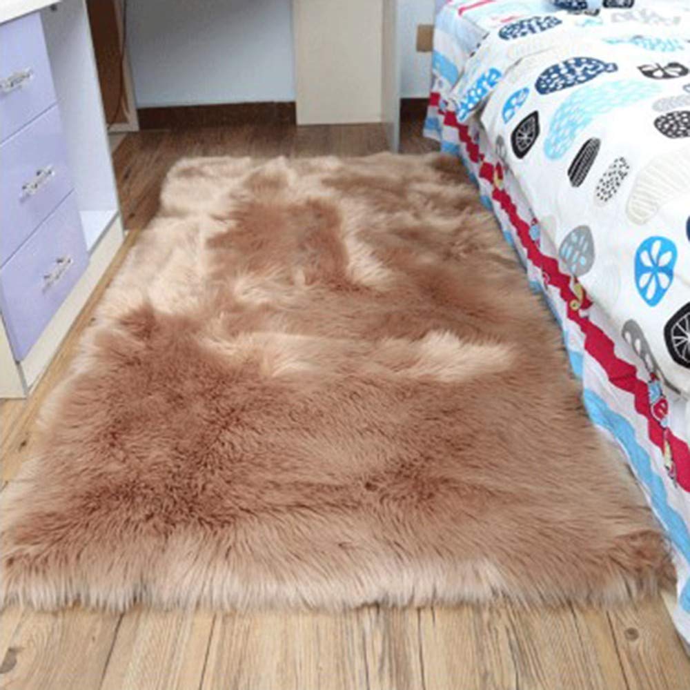 Tapis en Peau de Mouton synthétique, Faux Peau de Mouton Imitation Toison Moquette Peau d'agneau Tapis Fluffy Soft Longhair Décoratif Coussin de Chaise Canapé Natte (Kaki foncé)