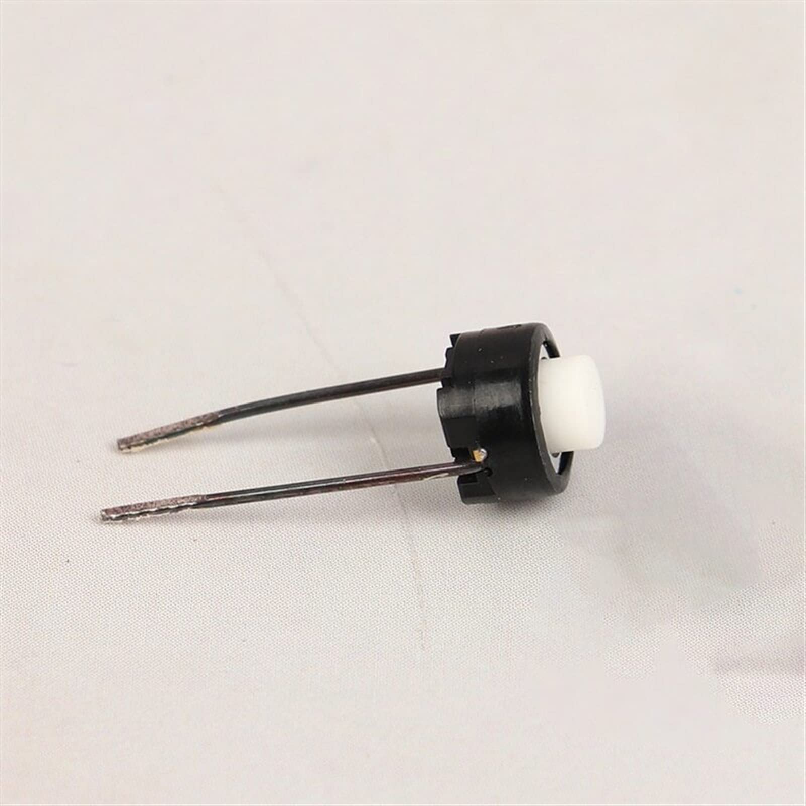 Bouton poussoir micro interrupteur à retour tactile net pour commande marche arrêt