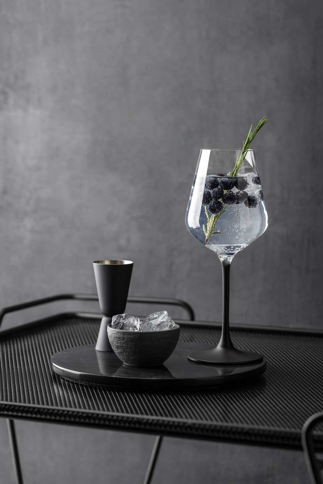 Villeroy & Boch Manufacture Rock Wein- und Sektgläser 12er Set, Rotweinglas 470 ml, Weißweinglas 380 ml, Sektglas 260 ml, Kristallglas, Transparent/Schwarz