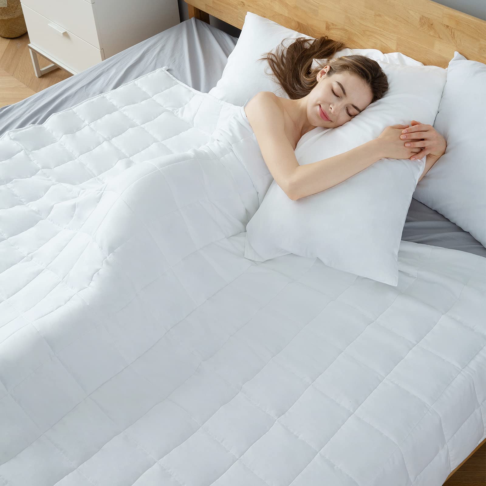yescool Weighted Blanket for Adults (17 lbs, 60" x 80",White) Cooling Heavy Blanket for Sleeping Perfect for 160-180 lbs, Queen Size Breathable Blanket with Premium Glass Bead, Machine Washable