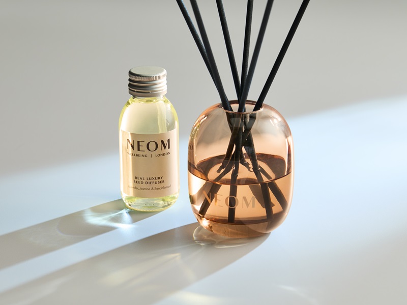 Amazon.com: NEOM Real Luxury Reed Diffuser Refill,100ml | Lavender