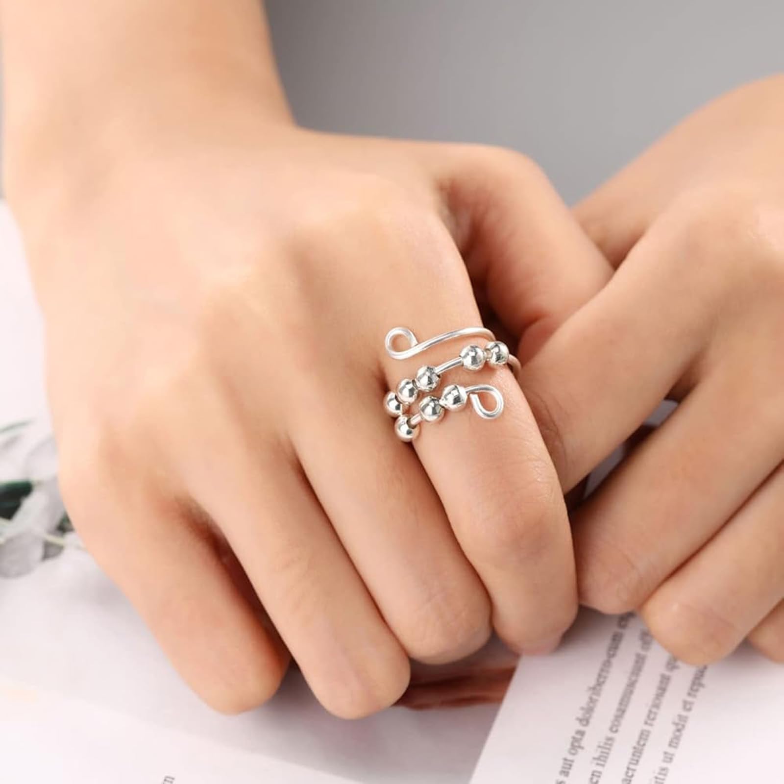 Zestaw 8 pierścieni Fidget Rings, regulowane pierścienie antystresowe, zabawki antystresowe, do masażu palców, antystresowe, z perłami, łagodzące lęki, pierścionki nastrojowe