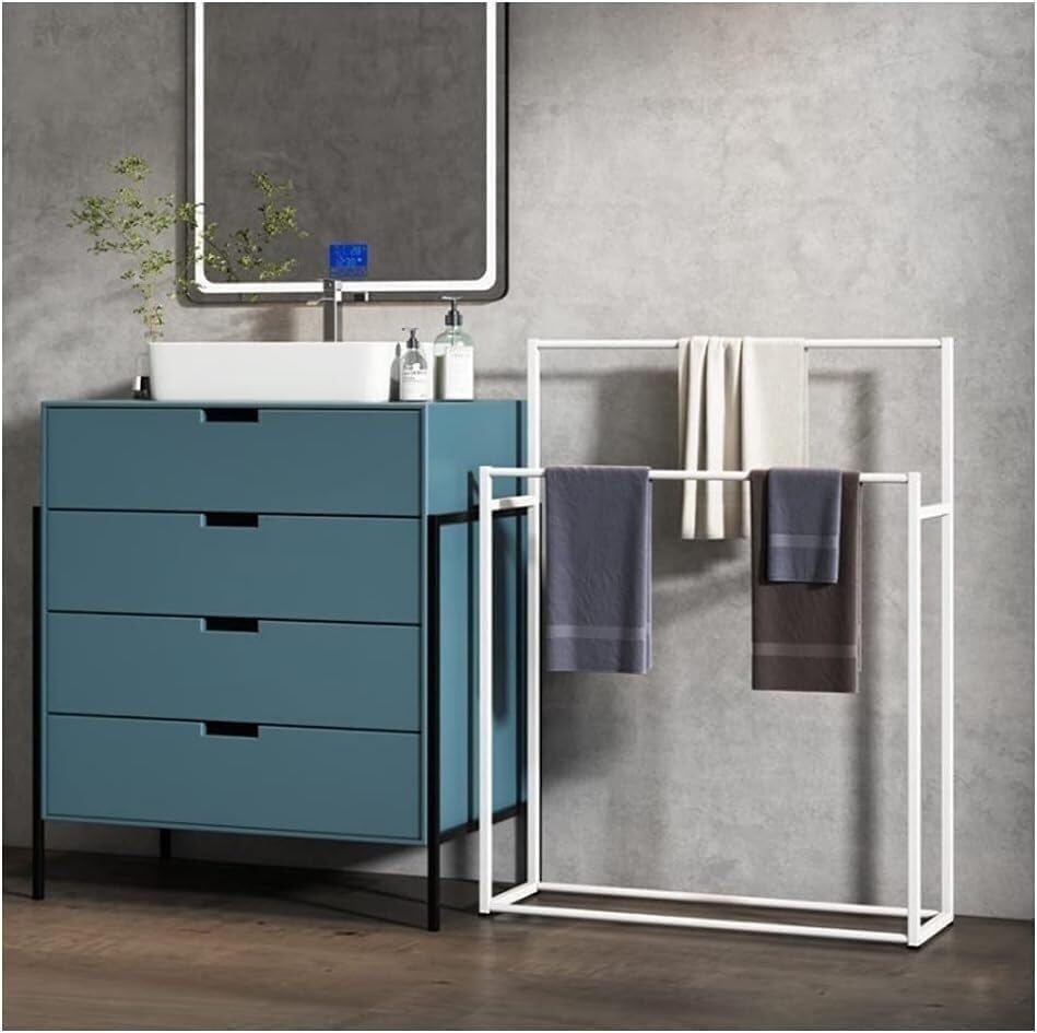 Amazon.co.jp: スタンド式 タオル掛け タオルラック 置き型 バスタオル掛け 304 ステンレス鋼の立っているタオルラック 2  層タオルスタンドタオルバー浴室用 タオルハンガー タオル かけ タオルスタンド バスタオルホルダー (Color : B) : ホーム＆キッチン 2層の自立型タオルラック - メタルバスタオルホルダースタンド3色のスタイリッシュタオルレール（D 70 * 22 * 100cm）