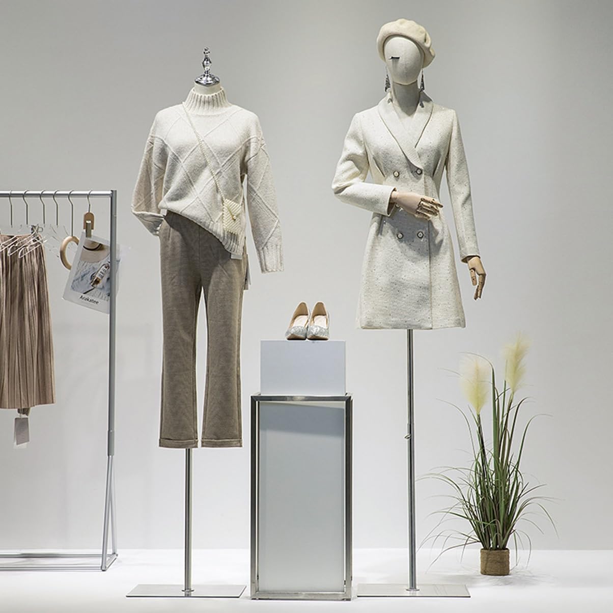 Manichino Sartoriale Donna Snodabile - Busto Regolabile In Altezza, Base Metallica, Per Vetrine