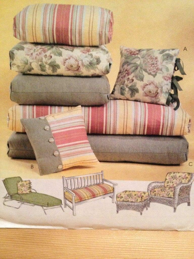 McCall's Patterns M4124 Patio Cushions Essentials, One Size Only