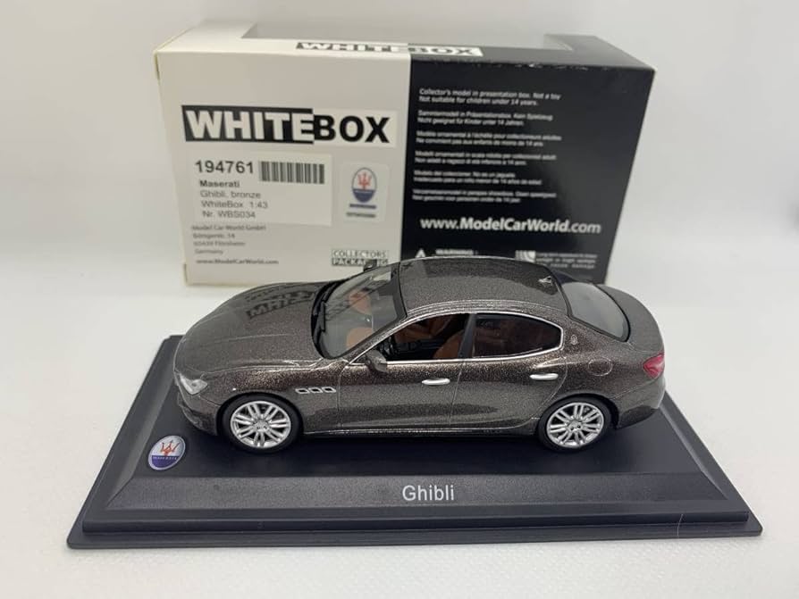 Maserati Ghibli ホワイト 1/43 ミニカー 51q-lJ2rA+L._UF350,350_QL50_.jpg