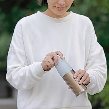 Amazon | MOMO CONCEPT（モモコンセプト）水筒 真空断熱 軽量