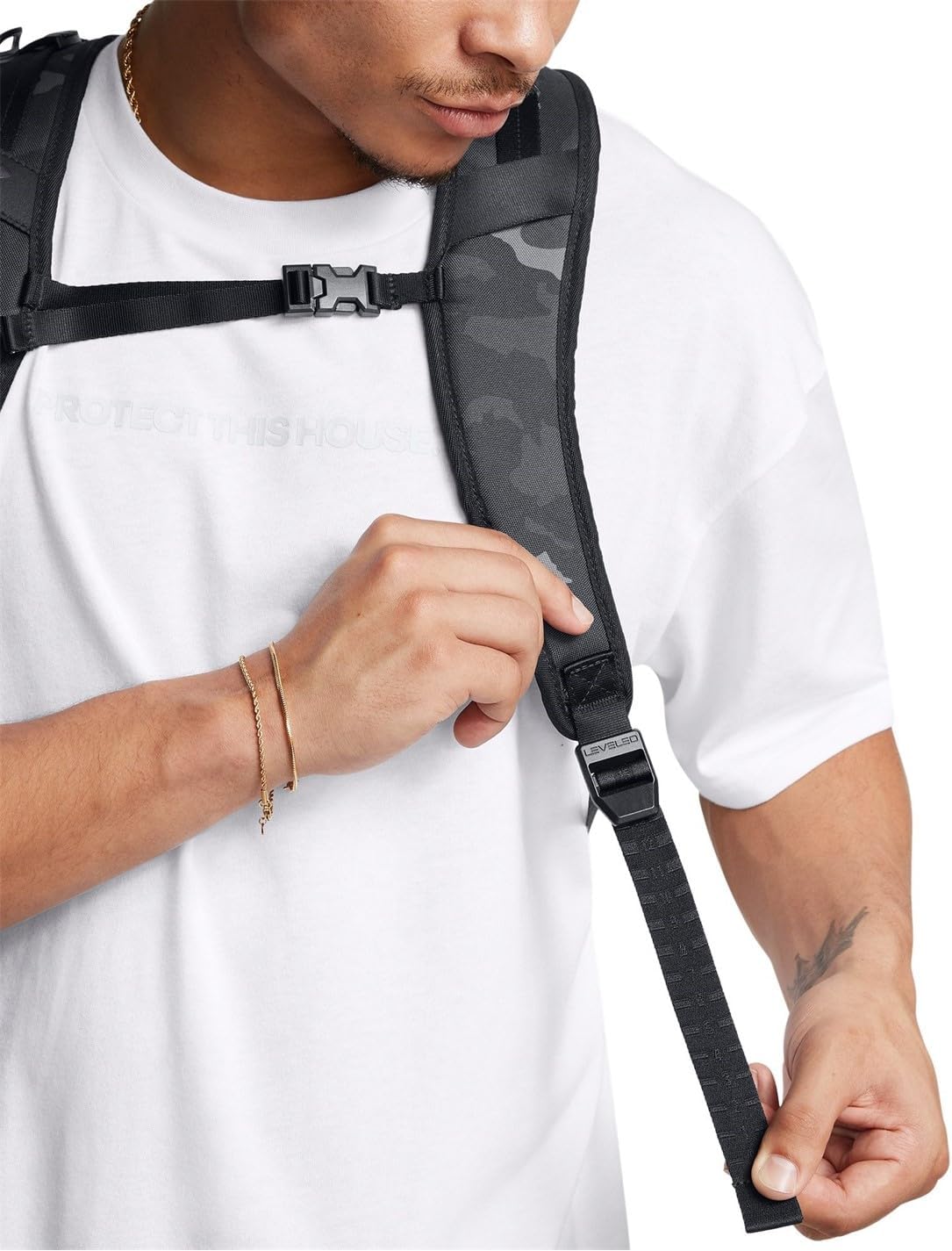 Under Armour Unisex, Hustle 6.0 Pro Backpack (002) Black/Black/Castlerock One Size Fits Most