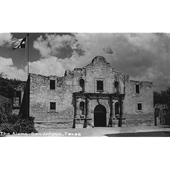 Amazon Com The Alamo San Antonio Texas Photo Photograph Cool Wall Decor Art Print Poster 12x18 Posters Prints