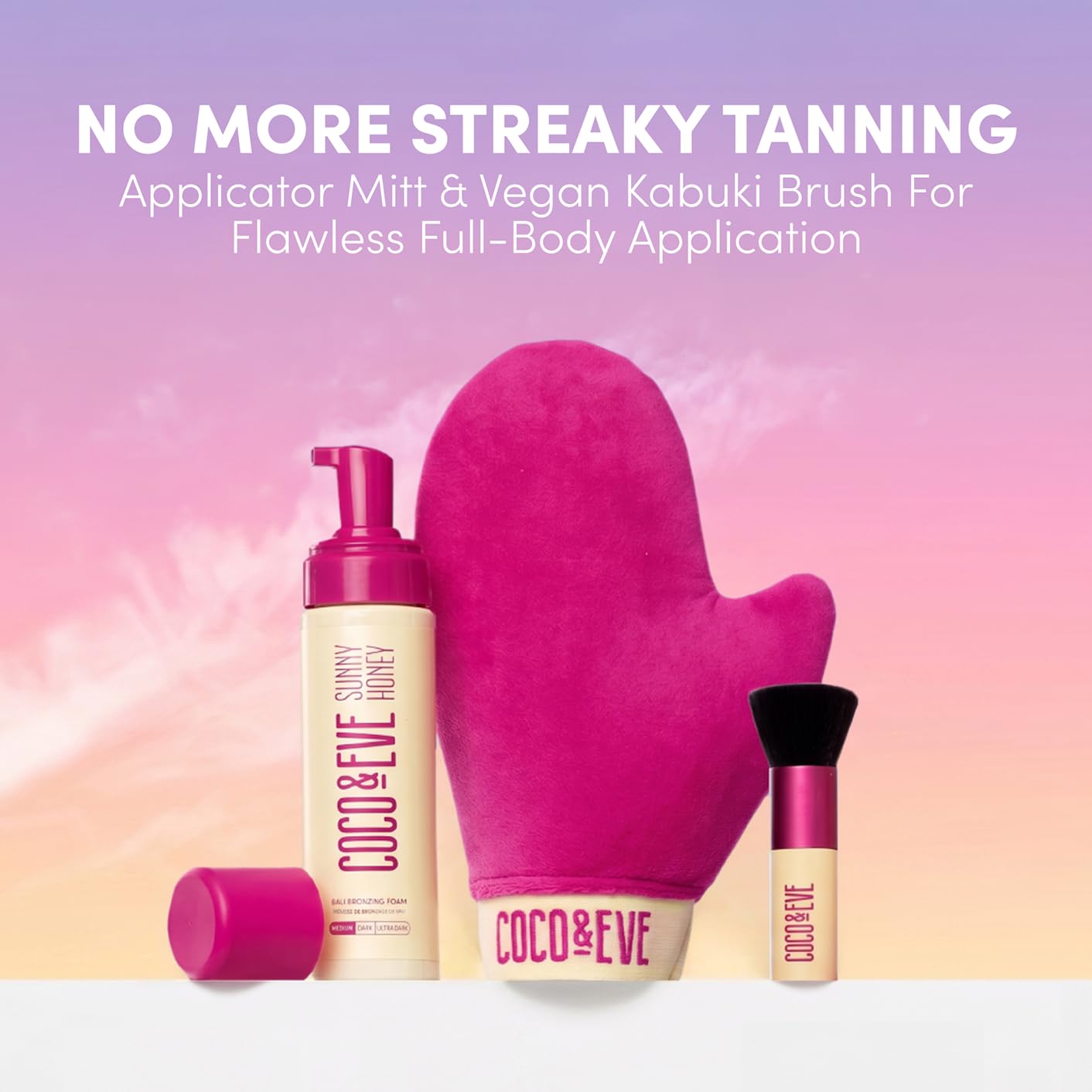 Coco & Eve Sunny Honey Bali Bronzing Bundle (Mittel). All Natural Sunless Tanning Mousse. Instant Self Tanning Lotion mit Bronzer, Mitt Applicator und Kabuki Brush.