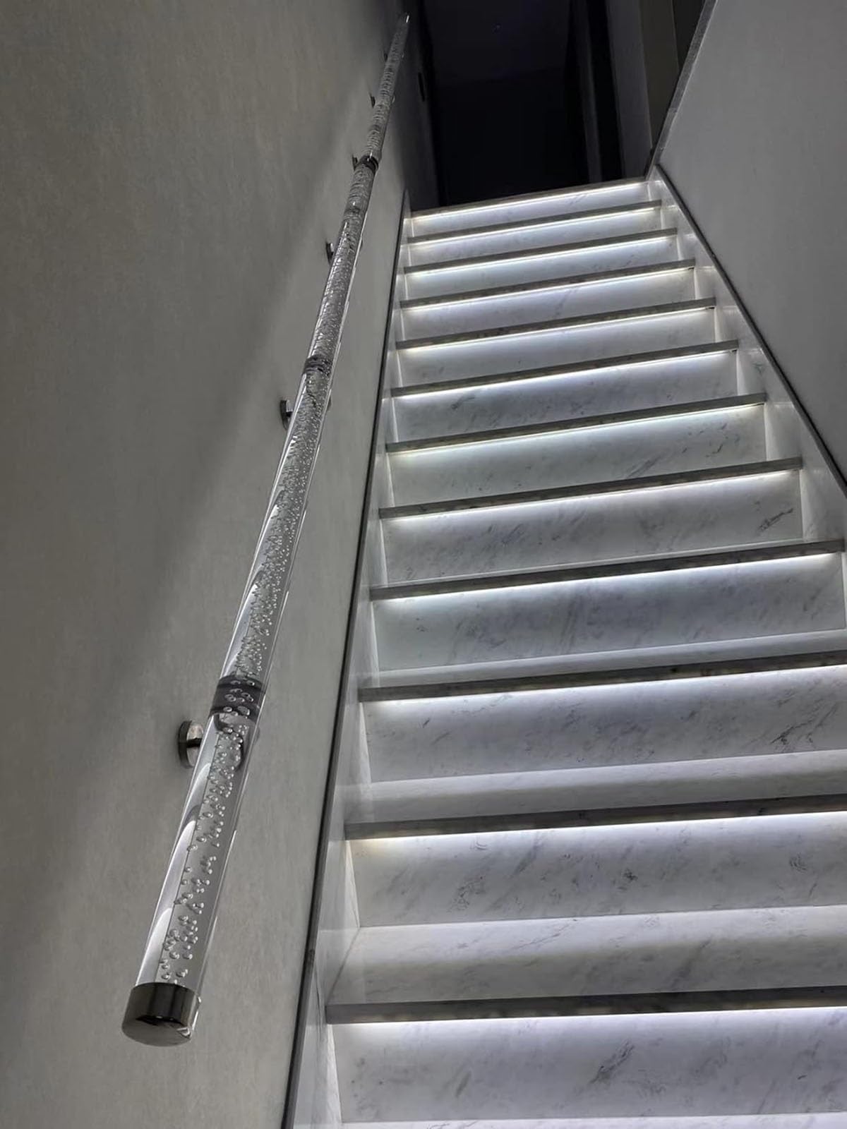 Rambarde d'escalier extérieure en acrylique transparent de 3,65 m