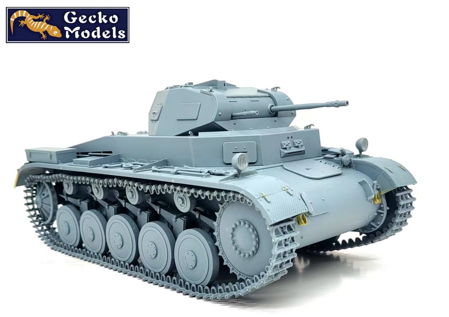 Gecko Models Samochód SD 1/16 II 121 A/B model z tworzywa sztucznego GEC16GM0008 (zbiornik)