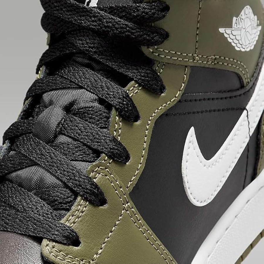 元箱付き24.5 Nike GS Air Jordan 1 Mid SE \"W エアジョーダン1 MID SE GS 黒 金 白 24cm 箱付き | アーニャラボ