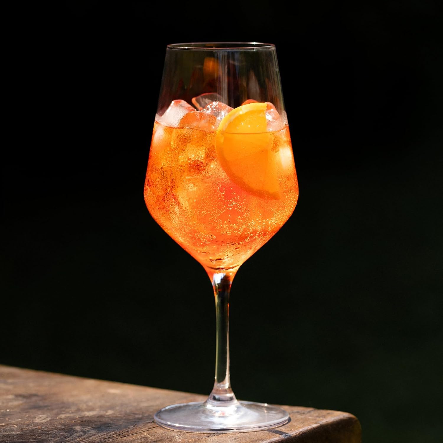 Tavernello Spritz Orange, Spritz Aperitivo Pronto da Bere con Note di Agrumi Siciliani ed Erbe del Mediterraneo, 6.5% Vol, Confezione da 6 Bottiglie da 750 ml
