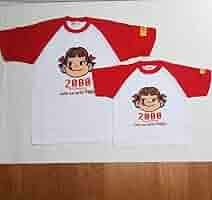 ペコちゃん　2000 MILLENNIUM Tシャツ２枚（親子用）大缶入り ペコちゃん 2000MILLNNIUM Tシャツ2枚（親子用）大缶入り