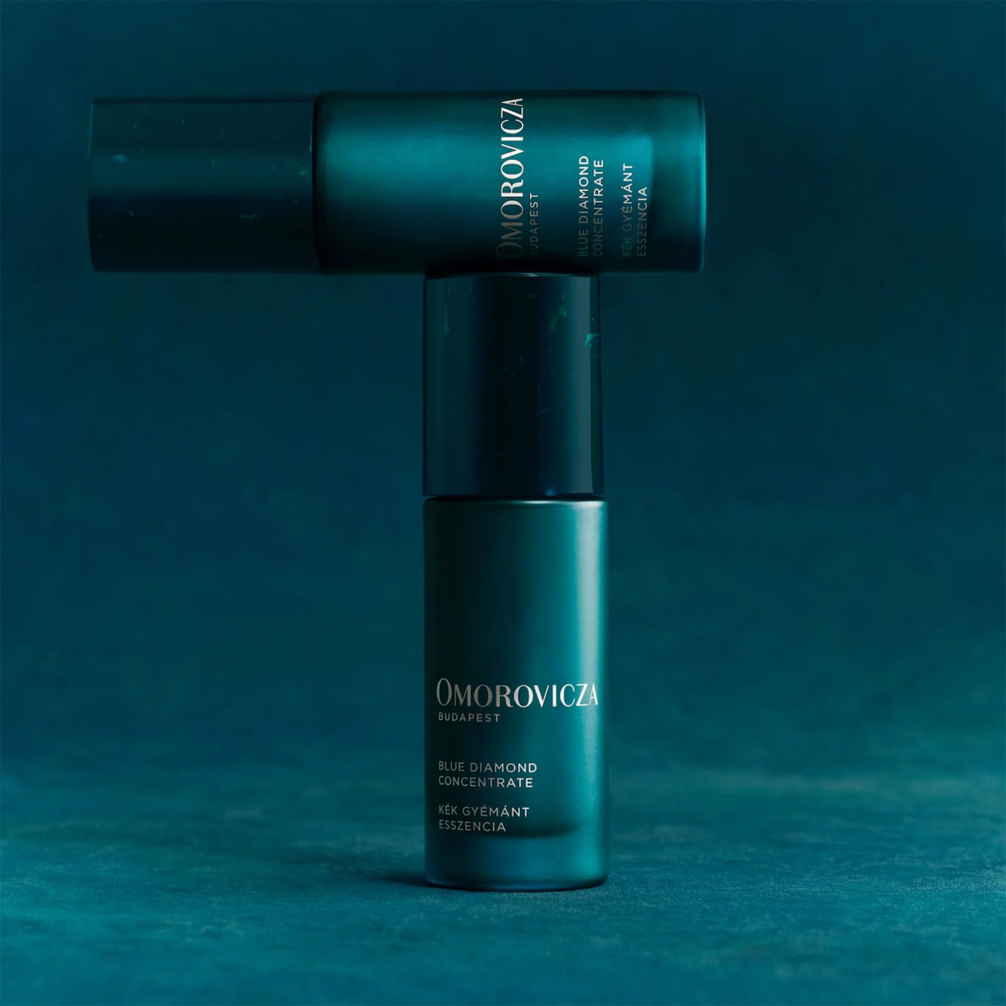 Omorovicza Blue Diamond Concentrate (1.0 oz), Revitalising Face Serum with Blue Diamond Complex, Pullulan & Hyaluronic Acid, Serum for Face to Boost Radiance, Lift & Improve Skin Fitness