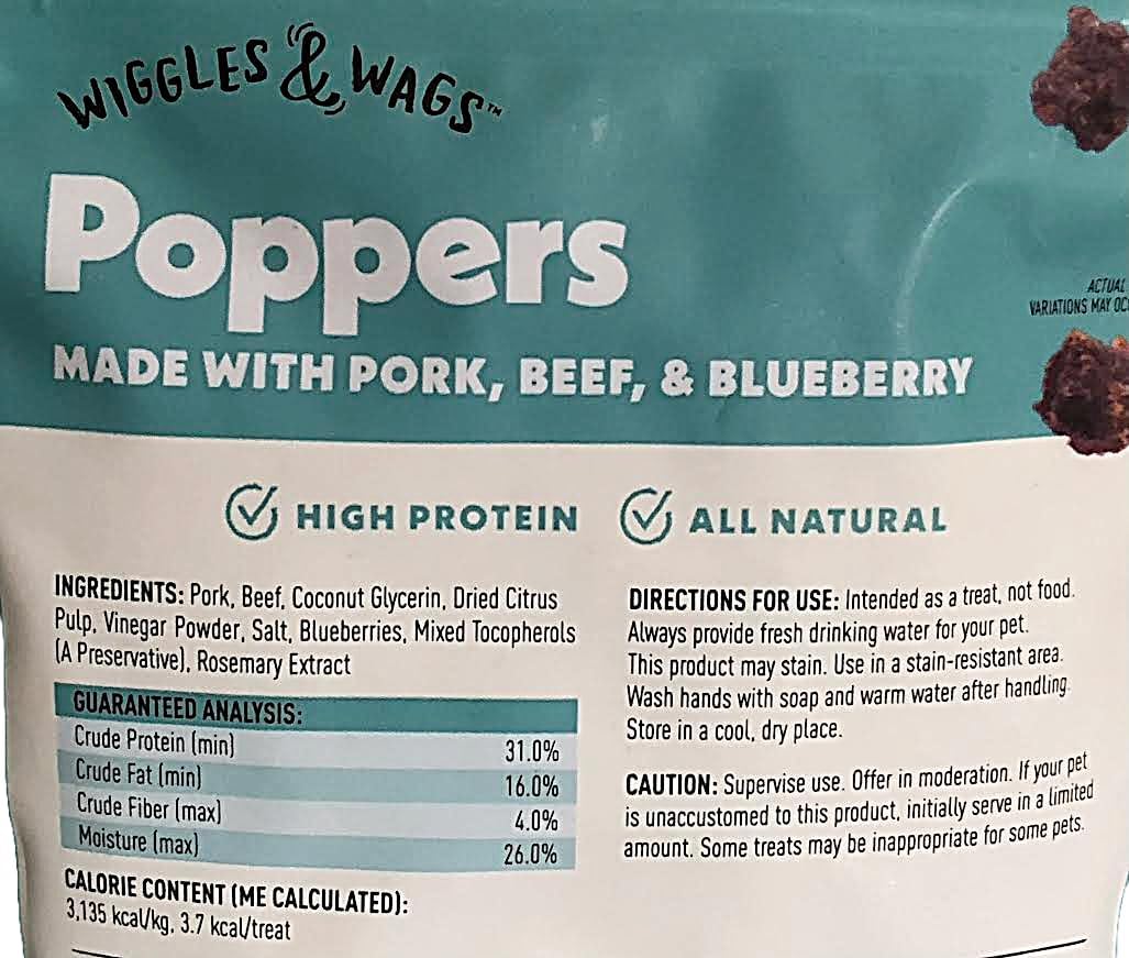Wiggles & Wags Poppers Made with Pork, Beef and Blueberry Soft and Chewy Dog Treats. Plus Biggs Dog Waste Bags. 1-8oz (226 g) Bag.