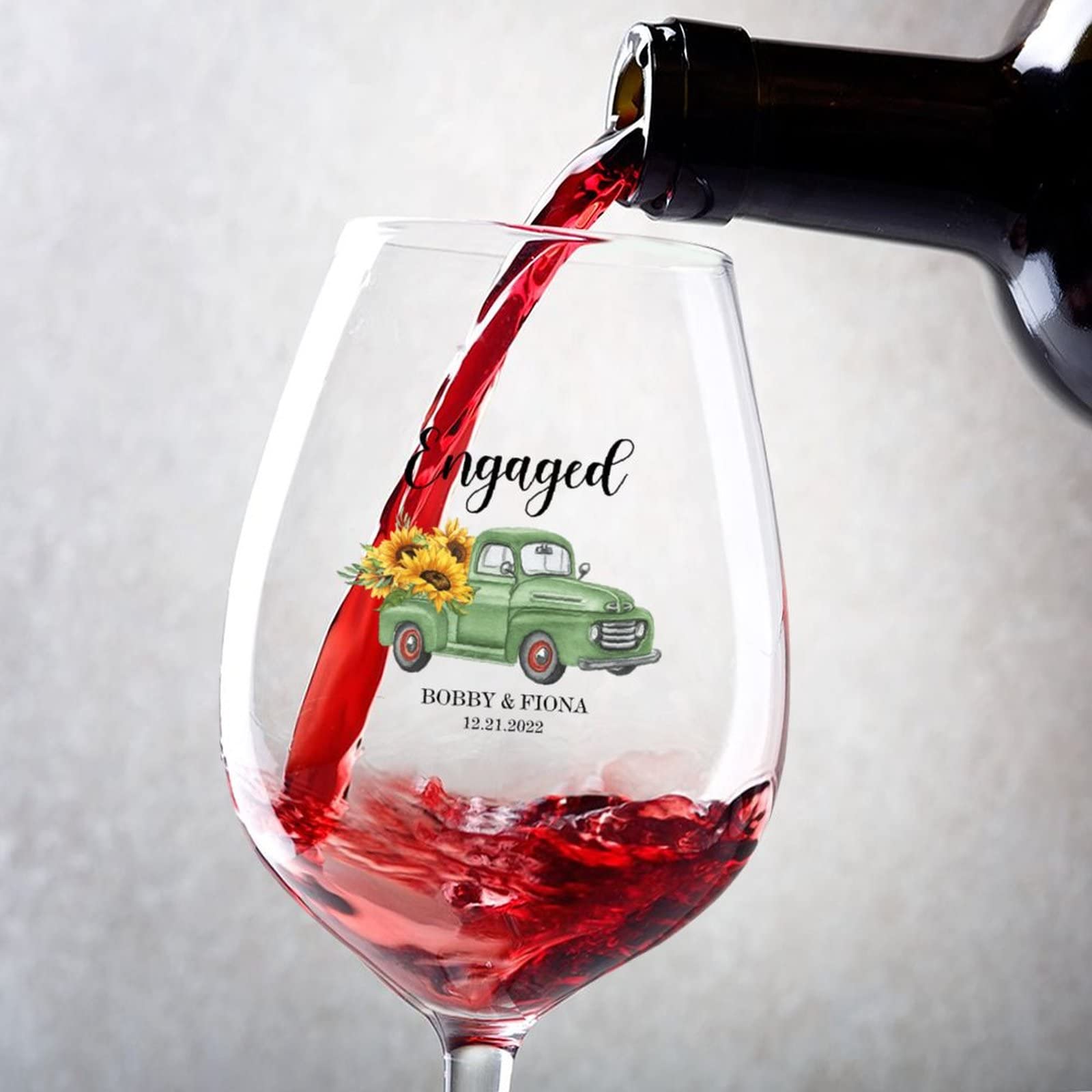 Verres à vin à tige longue pour vos dîners de Noël et soirées en amoureux