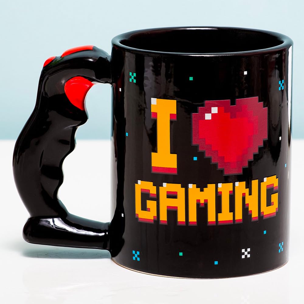 Avilia Tasse à thé ou café avec décoration I Love Gaming idéale comme cadeau - Tasse avec contrôleur comme poignée et décoration change de couleur avec chaleur, 11 x 9 cm, 320 ml, noir et rouge