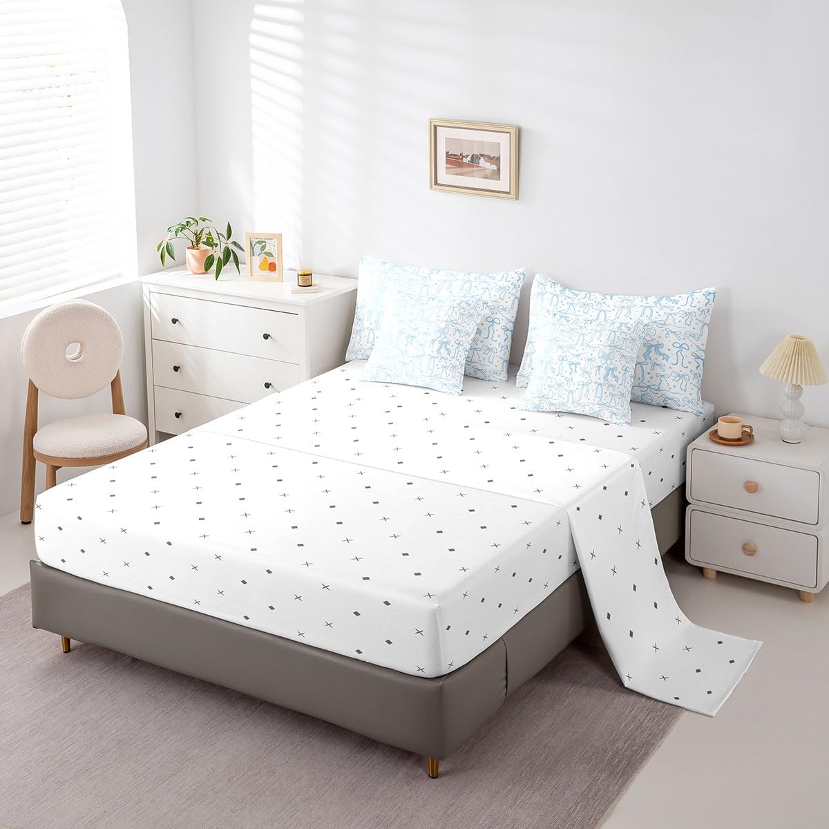 Cute Blue Bowknot 7Pcs Comforter Set Queen Size,Cartoon Hand Drawn Stars Love Bow Bedding Set,Kids Girls Sweet Princess Style Fitted Flat Sheet Teens Woman Room Decor,Modern Romantic 4 Pillow Cover