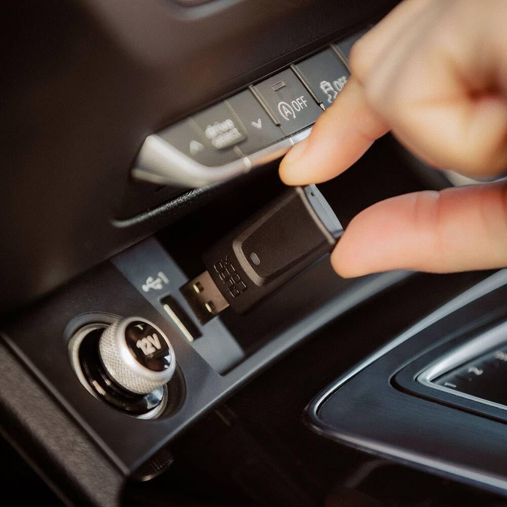 QUAD LOCK Adattatore wireless per auto per Apple CarPlay e Android Auto, Plug & Play USB per auto con CarPlay cablato/Android Auto