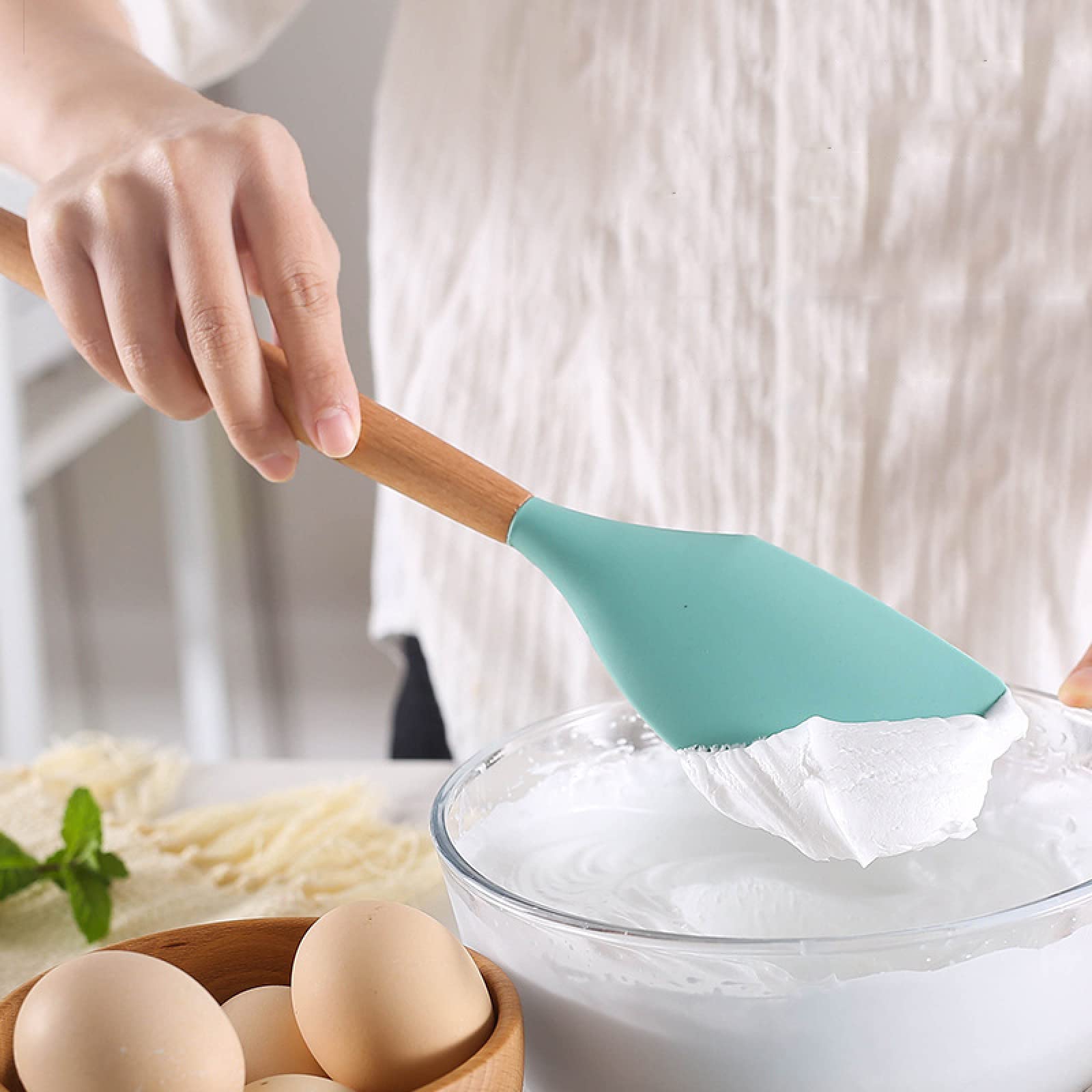 Łopatki i łyżki kuchenne, zestaw łyżek Zestaw przyborów kuchennych Drewniana rączka Silikonowe przybory kuchenne Zestaw przyborów kuchennych Nieprzywierająca szpatułka Łopata Zestaw ubijaków do jajek(