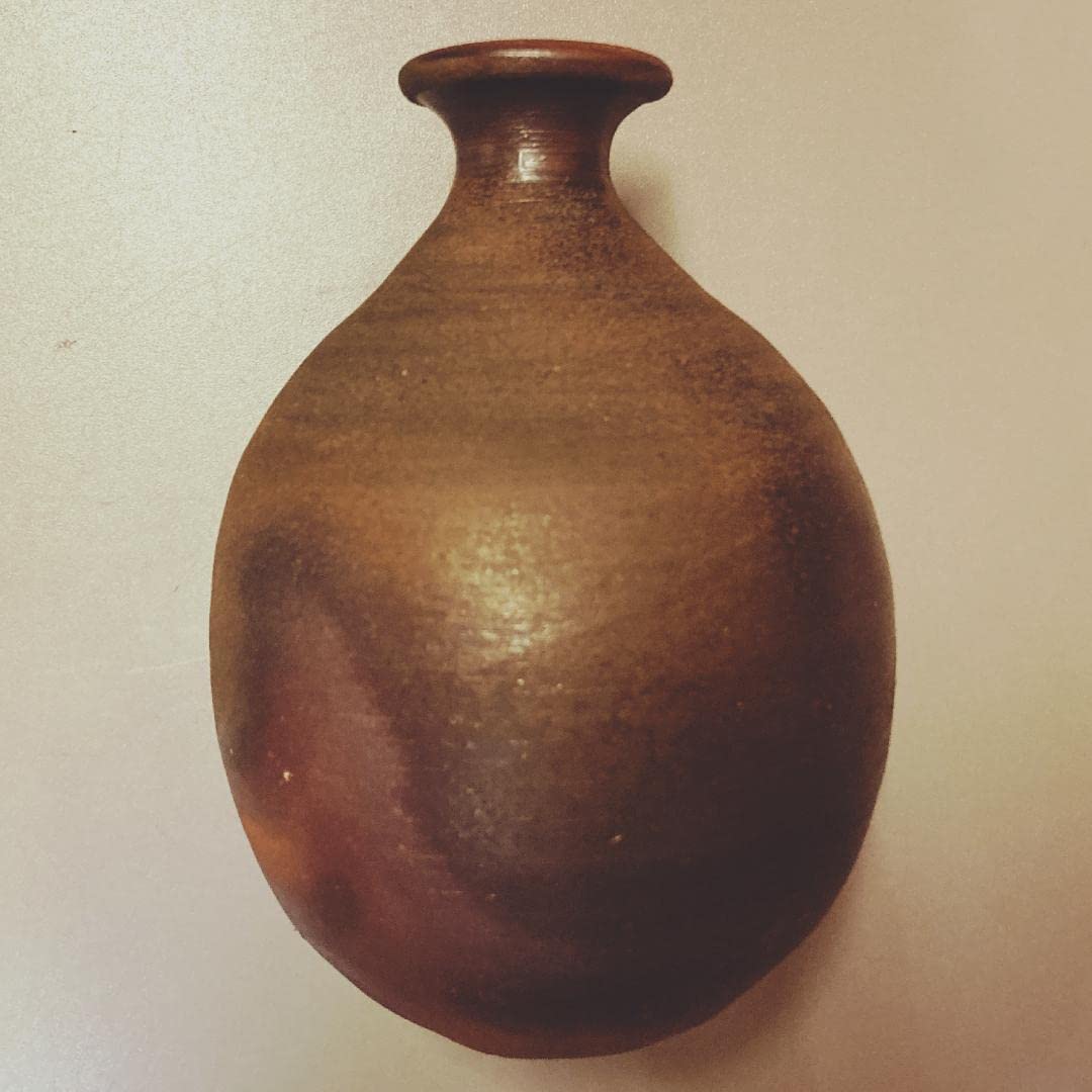 Amazon.co.jp: 90 吉本正 備前焼 徳利 真作保証 : ホーム＆キッチン