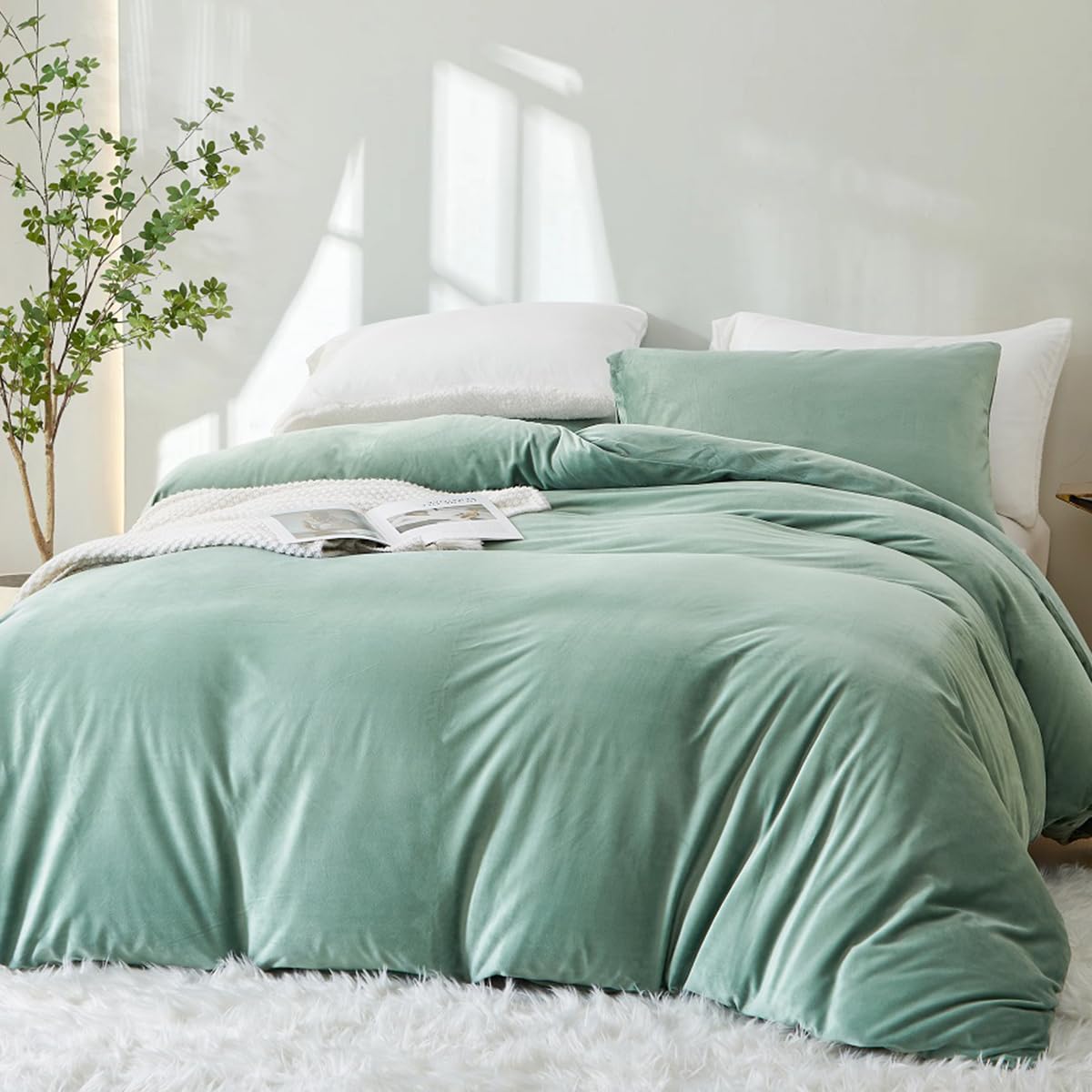 Lanqinglv Flannel Fleece Bed Linen 135 x 200 cm Green Light Green Plush Fluffy Winter Bed Linen Warm Cashmere Touch Flannelette Plain Duvet Cover with Zip and Pillowcase 80 x 80 cm - Image 2