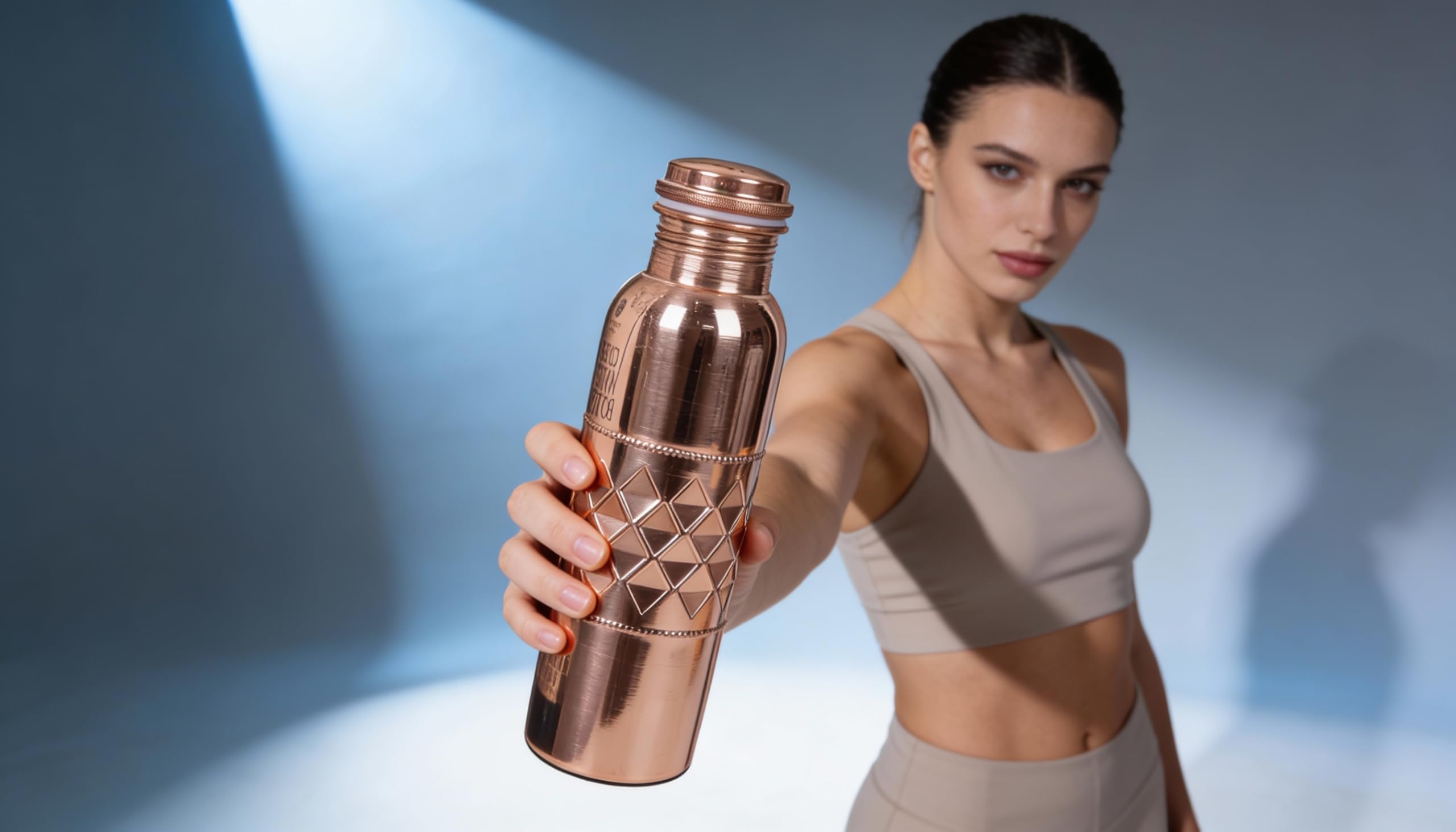 Wasserflasche aus natürlichem Kupfer, ca. 1 Liter (34 oz) – Ayurvedische Flasche aus reinem Kupfer für Fitnessstudio, Büro, Wandern und Outdoor-Aktivitäten – 2 Stück