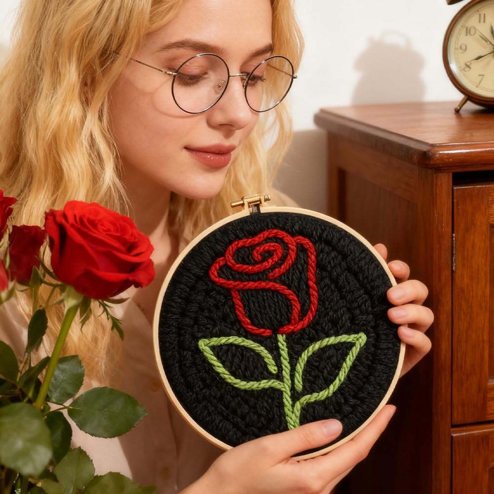 INFUNLY Set di aghi per ricamo a forma di rosa semplice fai da te per principianti, nero rotondo punch needle Starter Set da 8,7 pollici, facile per adulti con istruzioni per ricamo e filo