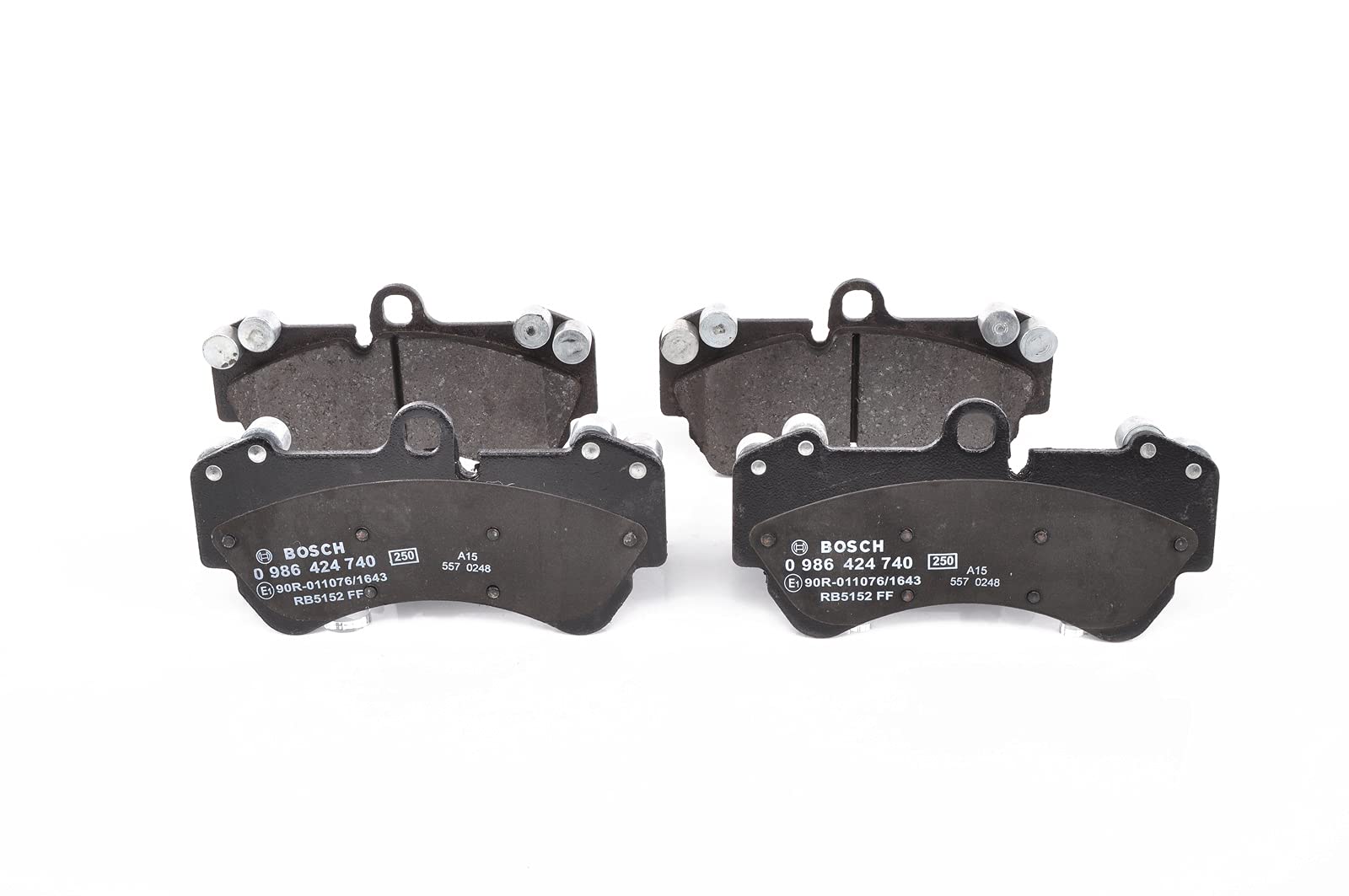 Bosch BP449 - Pastiglie Freni Auto, Delantero - Calidad Bosch - Reducción de Ruido y Polvo - Certificación ECE-R90 - Sin Cobre - 1 Juego de 4 Pastillas