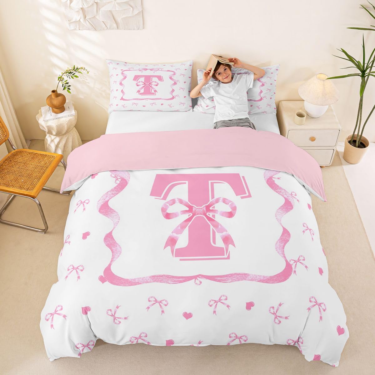 Homewish Różowa kokarda zestawy pościeli King spersonalizowane różowe kokardki poszewka na kołdrę inicjał T muszka poszewka na kołdrę estetyczna wstążka kokardka zestaw pościeli