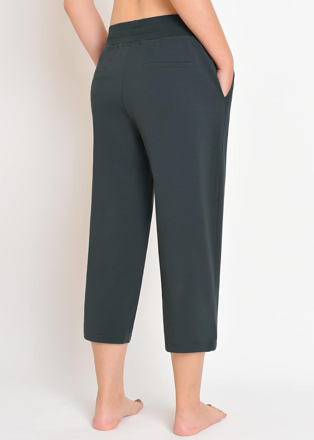 Weintee Women's Cotton Capri Pants with Pockets - Image 2